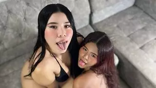 AliciaAndCloee's Premium Pictures and Videos