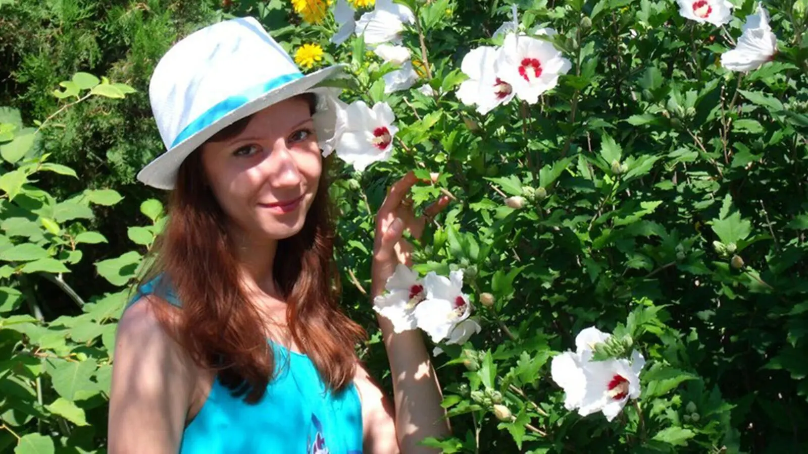 AlinaRedly's Premium Pictures and Videos