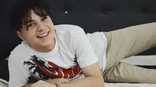 BrunoRoberts's Premium Pictures and Videos