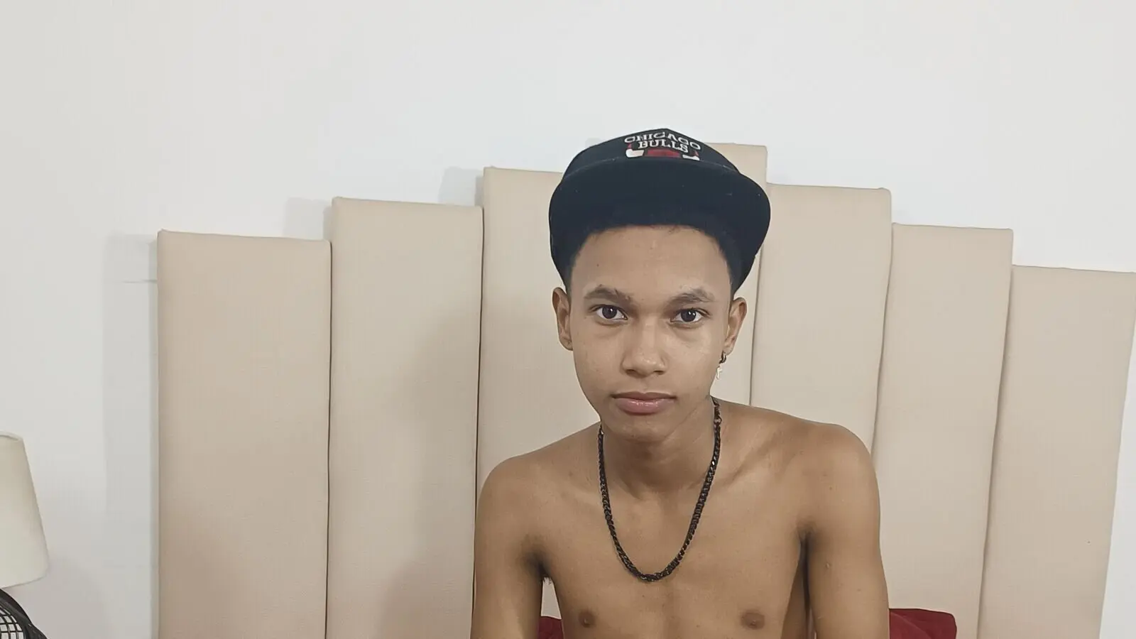 CharlesWoodz's Premium Pictures and Videos