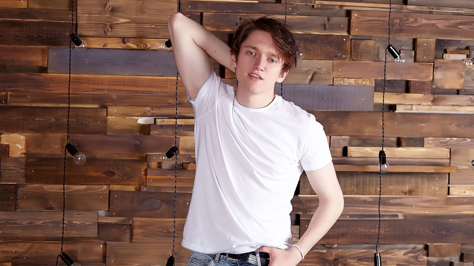 CuteGeoForU's Premium Pictures and Videos