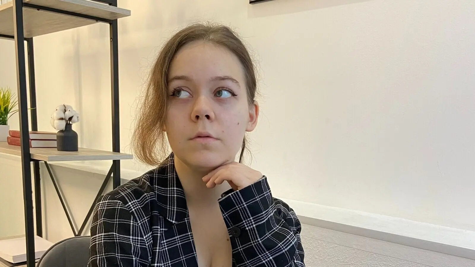 DiannePatricio's Premium Pictures and Videos