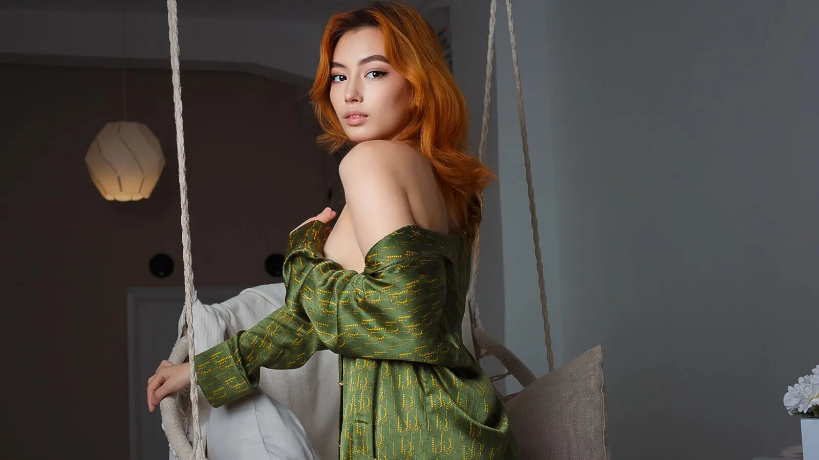 EmiriHori's Premium Pictures and Videos