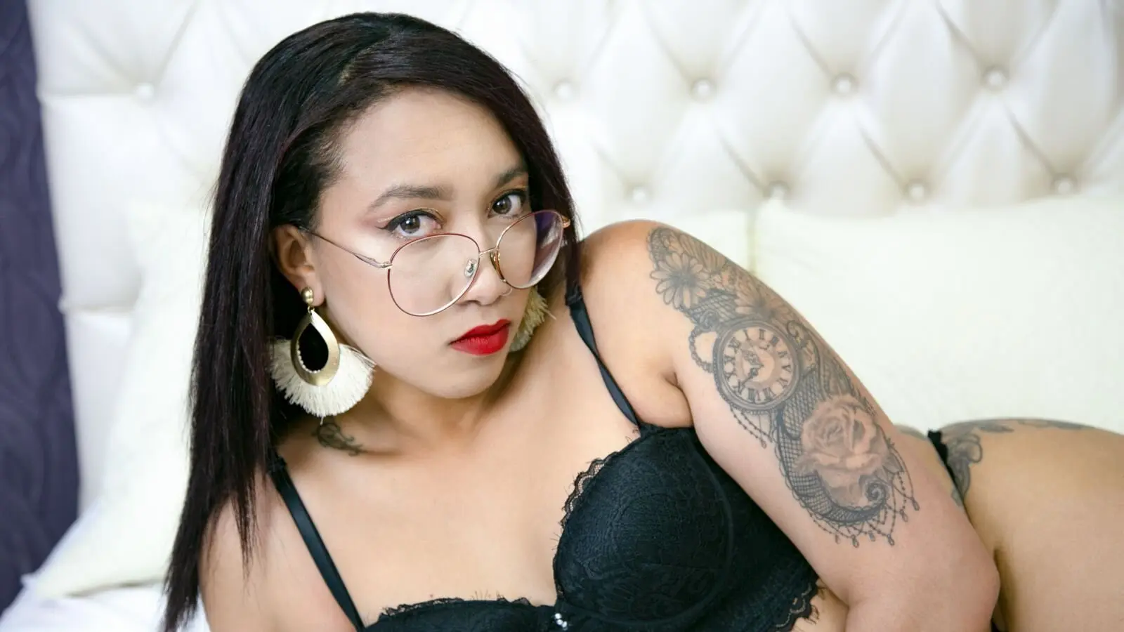 JustineBrown's Premium Pictures and Videos