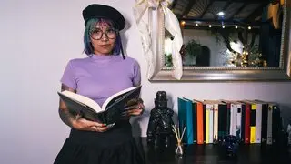 KimWexler's Premium Pictures and Videos