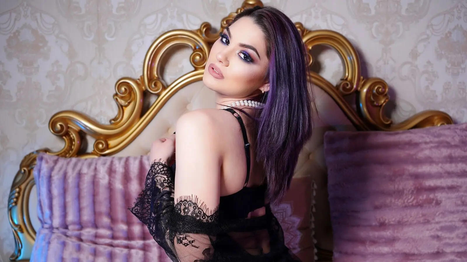 KyliePeyton's Premium Pictures and Videos