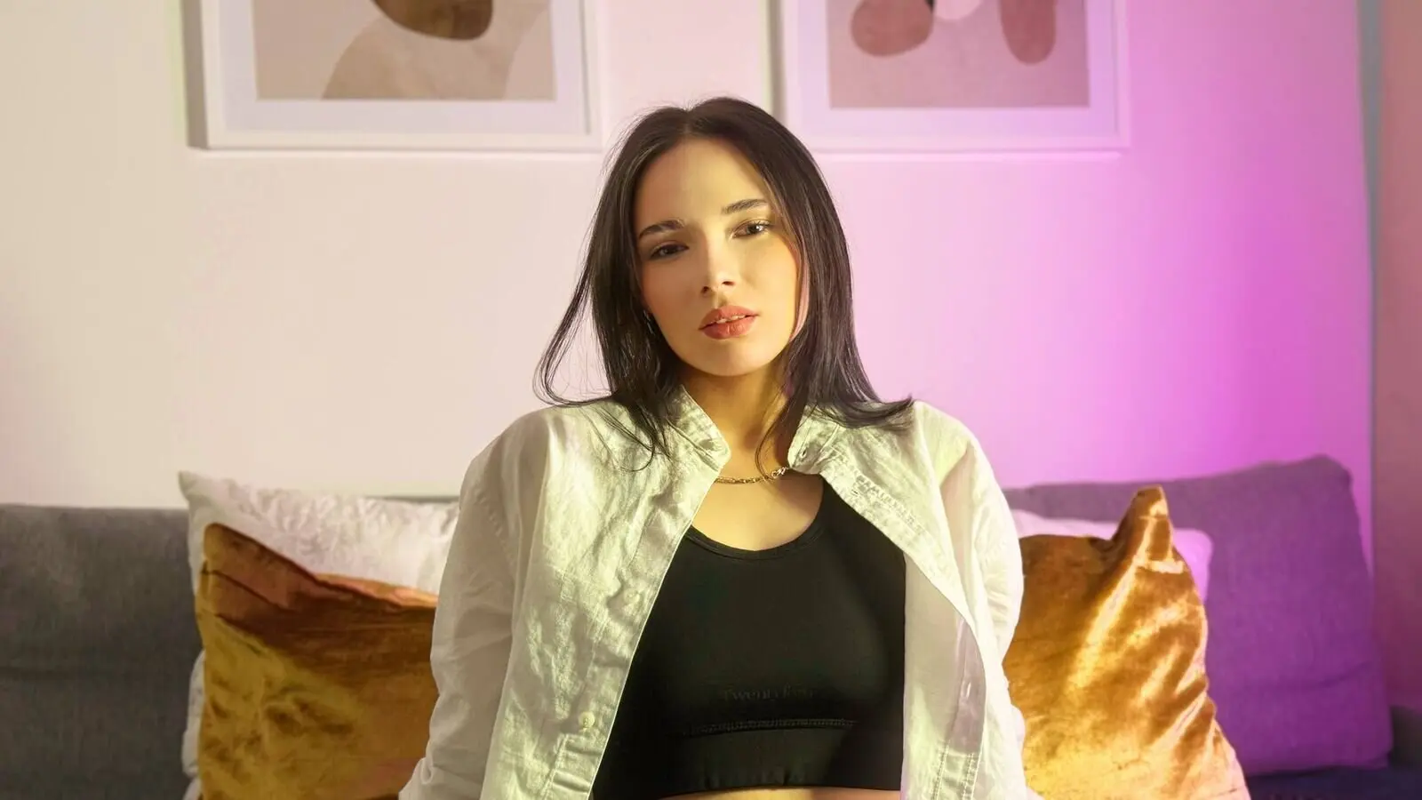 MiaRienne's Premium Pictures and Videos