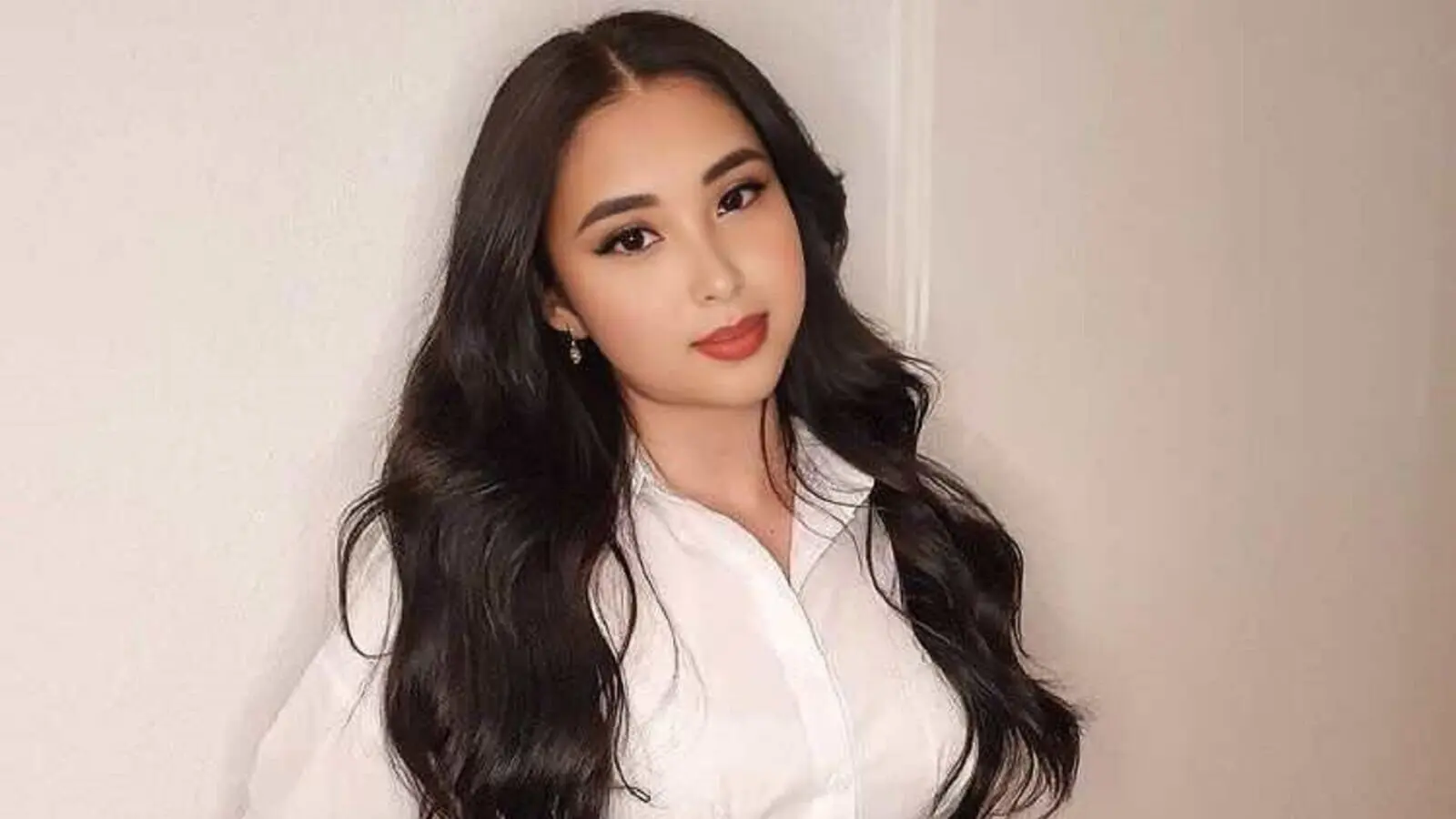 PepsiEmmanuel's Premium Pictures and Videos
