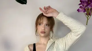 RegineMcever's Premium Pictures and Videos