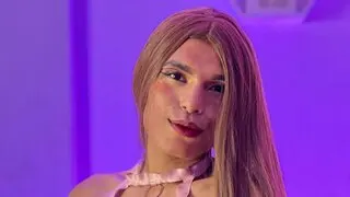 SaylenQuinn's Premium Pictures and Videos