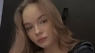 SophiaHils's Premium Pictures and Videos