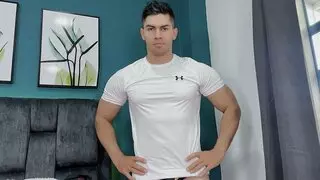 ZackaryHeart's Premium Pictures and Videos